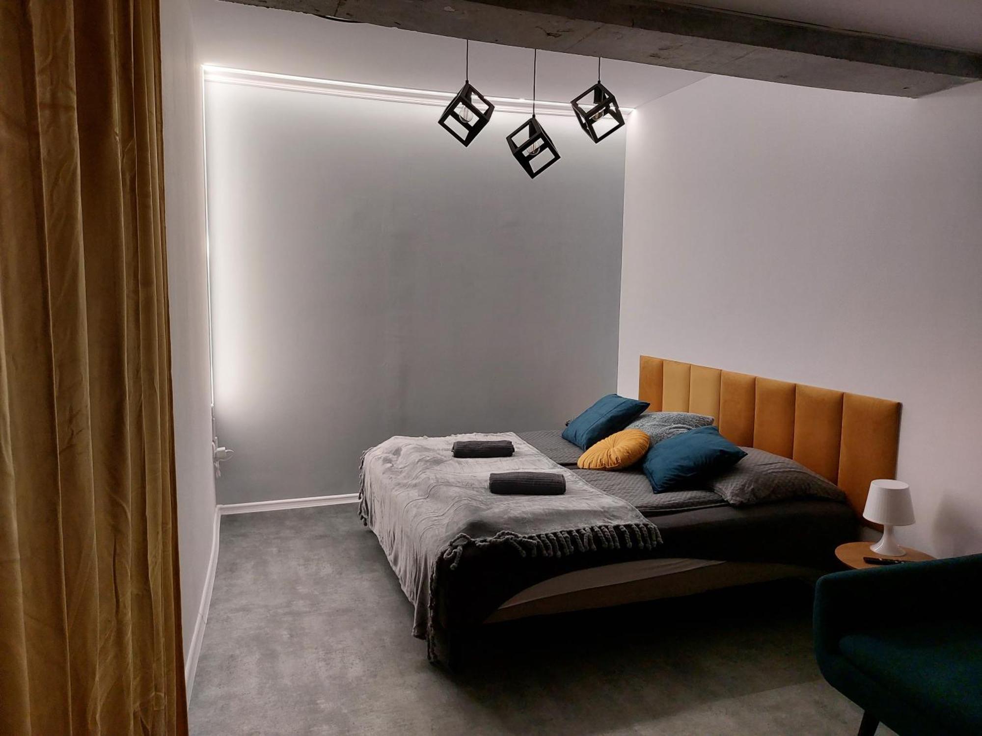 Flores Apartament คาโตวีตเซ ห้อง รูปภาพ