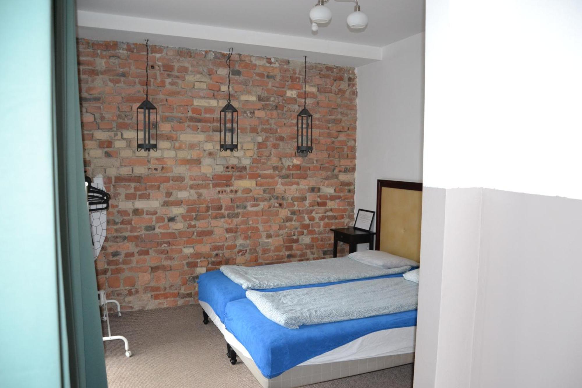 Flores Apartament คาโตวีตเซ ภายนอก รูปภาพ