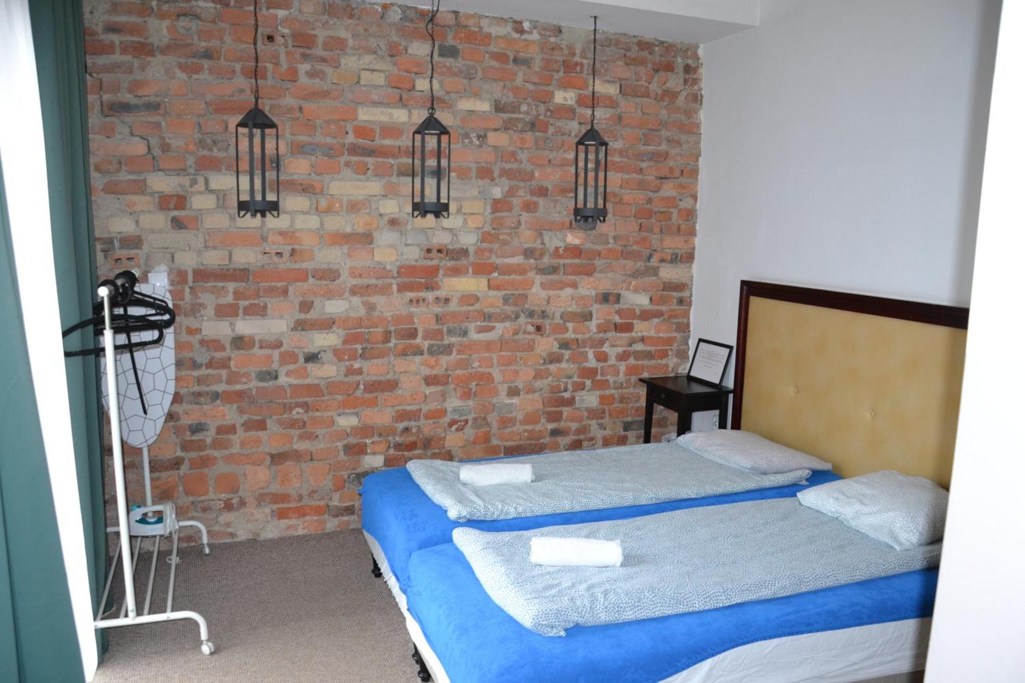 Flores Apartament คาโตวีตเซ ภายนอก รูปภาพ